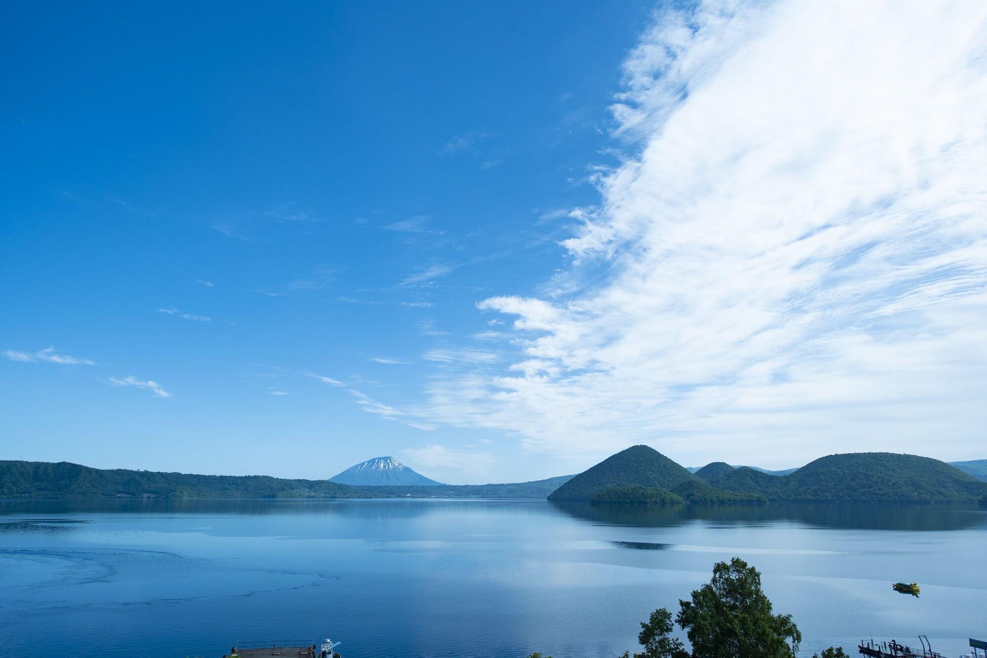 Toyako Manseikaku Hotel Lakeside Terrace Exterior photo